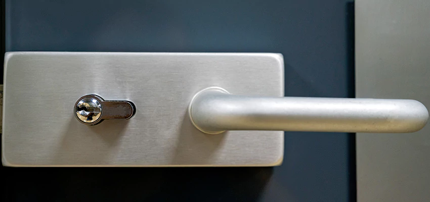 Change Patio Door Locks in Bret Harte, California